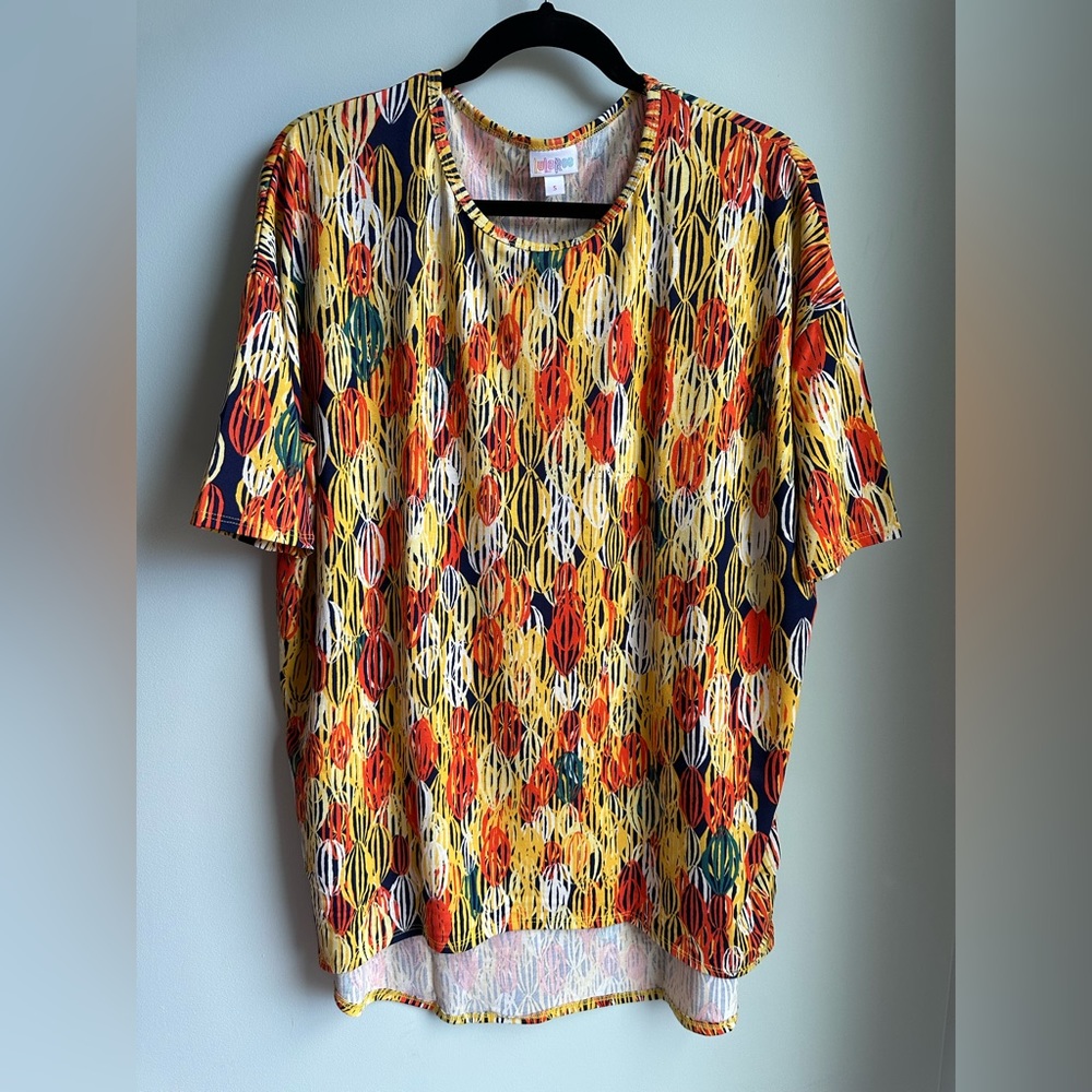 LuLaRoe Irma Tunic - Size Small